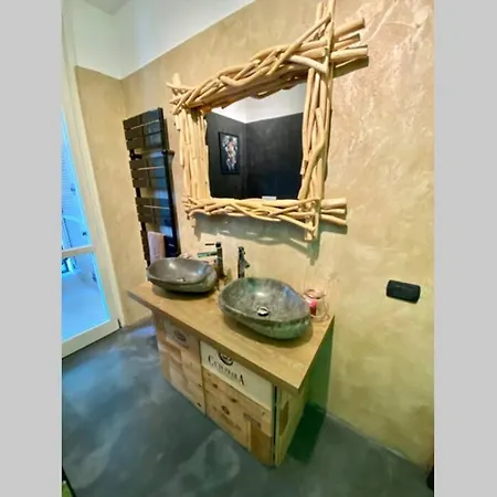 Apartment Tiny Close To Milan-como-malpensa