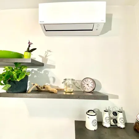 Apartment Tiny Close To Milan-como-malpensa *