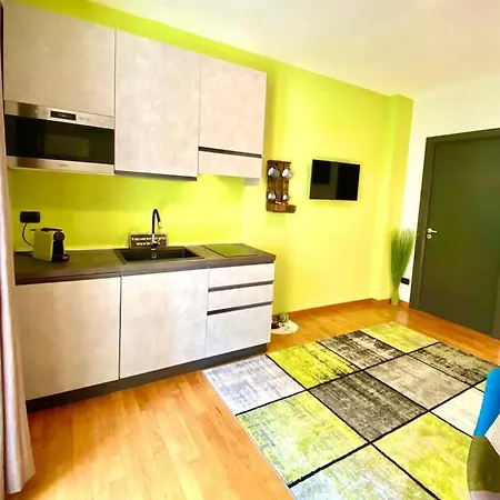 Apartment Tiny Close To Milan-como-malpensa *
