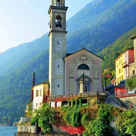 Tiny Close To Milan-como-malpensa *